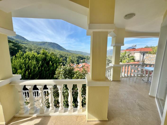 Image No.19-4 Bed Bungalow for sale