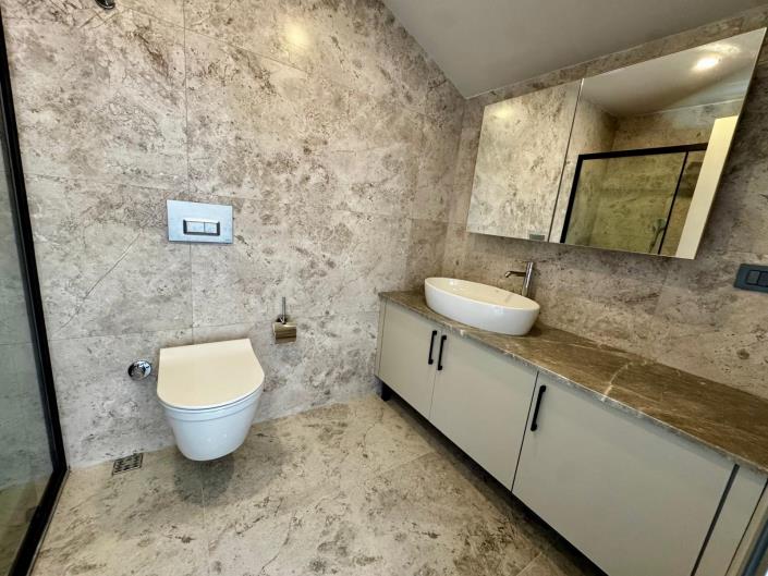 Image No.14-2 Bed Apartment for sale