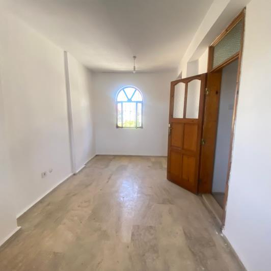 Image No.11-Jumelé de 4 chambres à vendre à Akarca