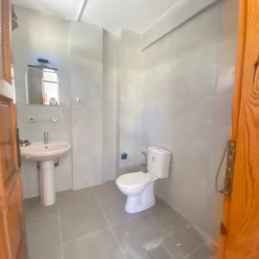 Image No.12-Jumelé de 4 chambres à vendre à Akarca