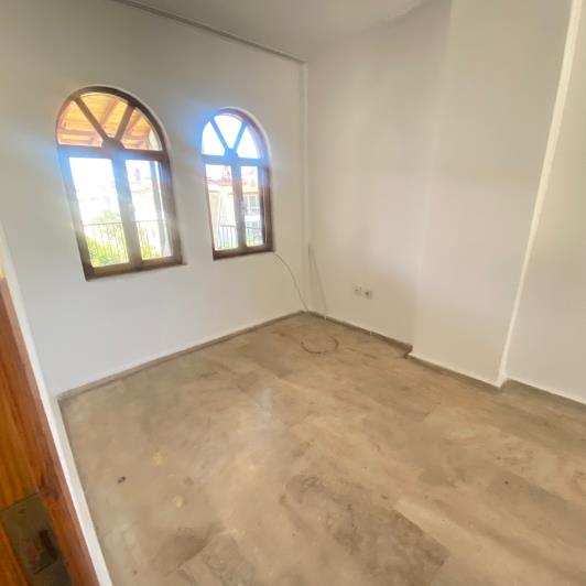 Image No.15-Jumelé de 4 chambres à vendre à Akarca