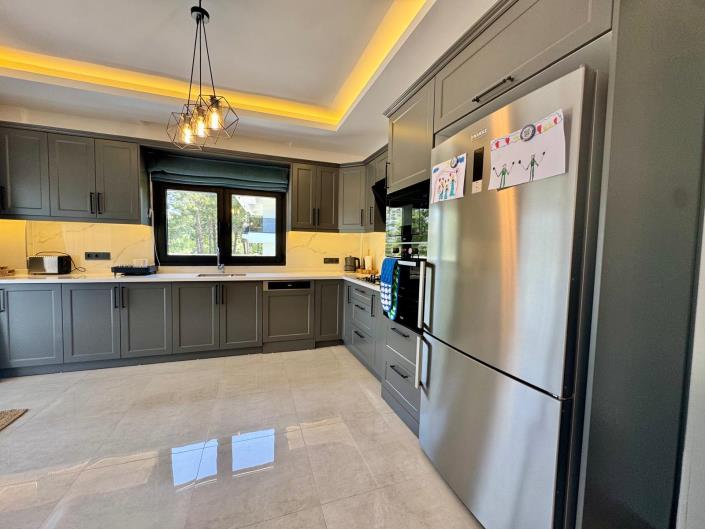 Image No.8-4 Bed Villa for sale