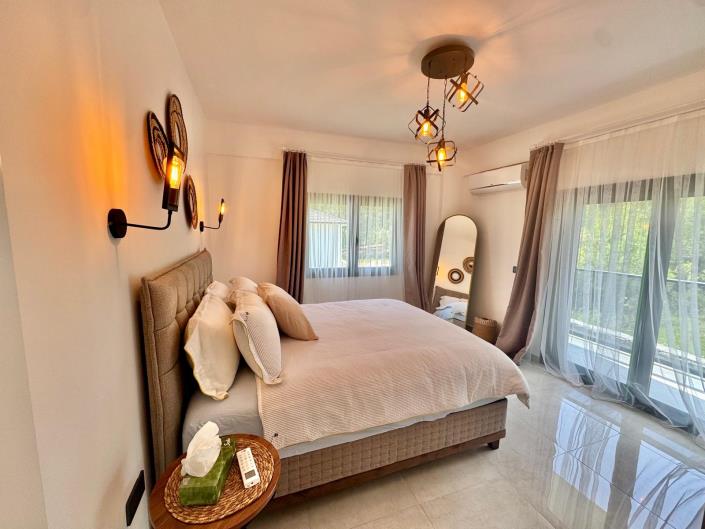 Image No.15-4 Bed Villa for sale