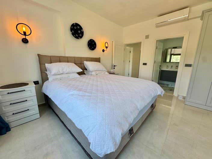 Image No.22-4 Bed Villa for sale