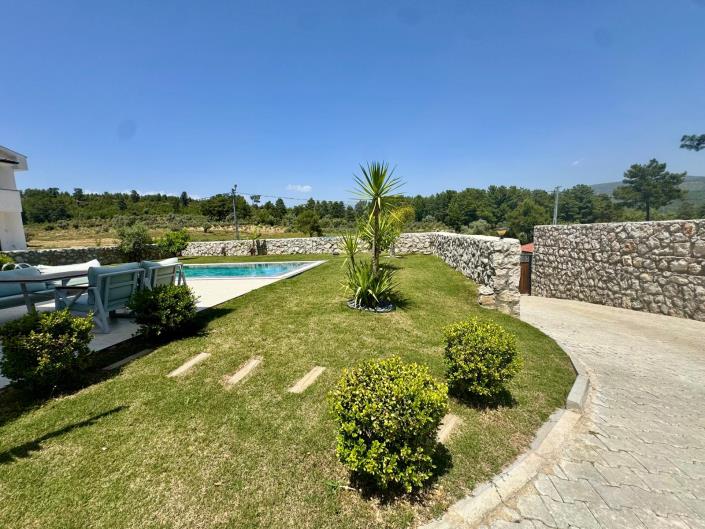 Image No.28-4 Bed Villa for sale