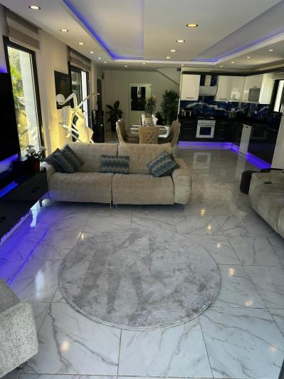Image No.5-4 Bed Villa for sale