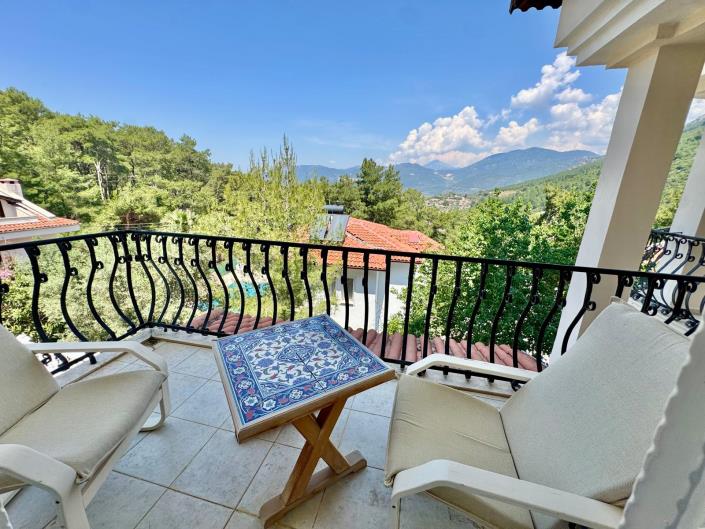 Image No.15-7 Bed Villa for sale