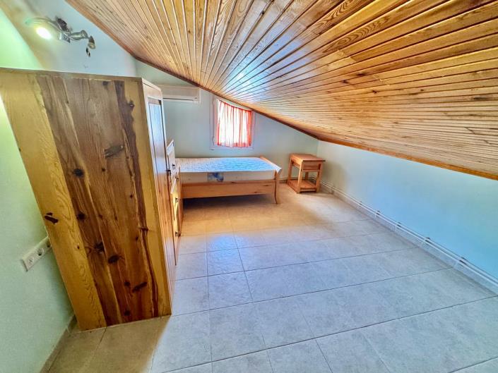 Image No.18-7 Bed Villa for sale