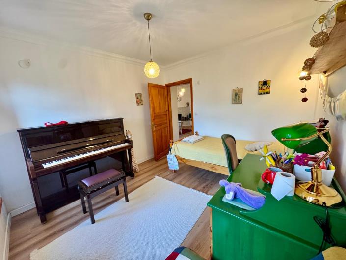 Image No.12-3 Bed Villa for sale