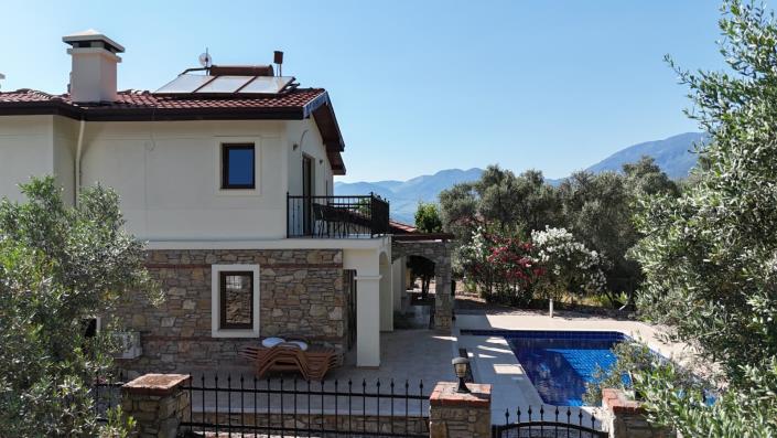 Image No.4-4 Bed Villa for sale