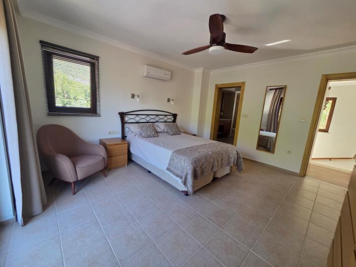 Image No.20-4 Bed Villa for sale
