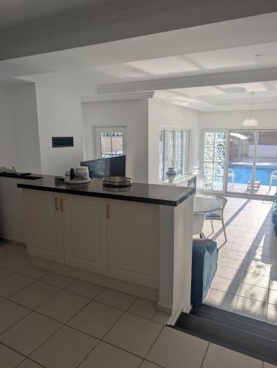 Image No.7-3 Bed Villa for sale