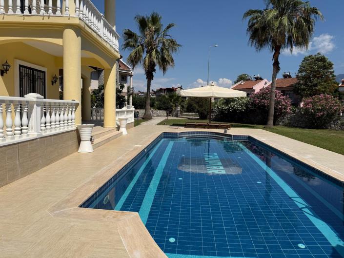 Image No.4-6 Bed Villa for sale
