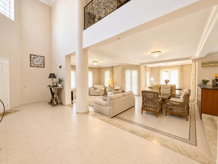 Image No.7-6 Bed Villa for sale