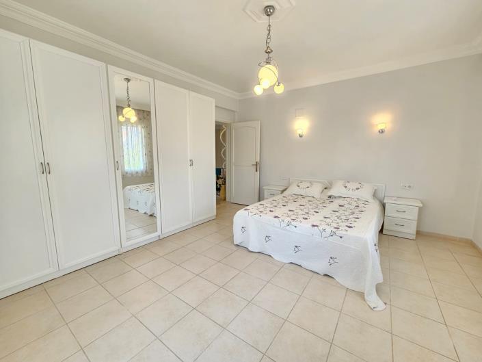 Image No.19-6 Bed Villa for sale