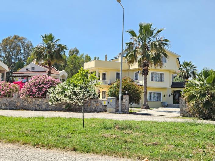 Image No.30-6 Bed Villa for sale