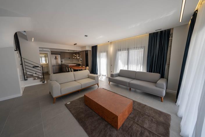 Image No.5-4 Bed Villa for sale