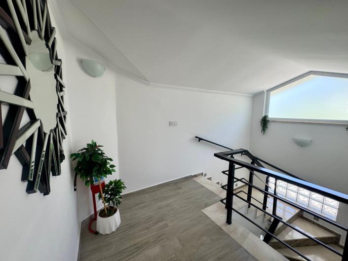 Image No.16-4 Bed Villa for sale