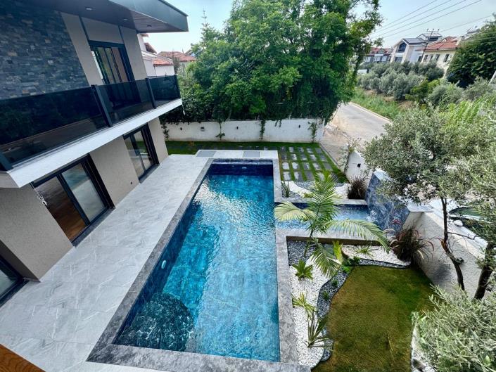 Image No.23-4 Bed Villa for sale