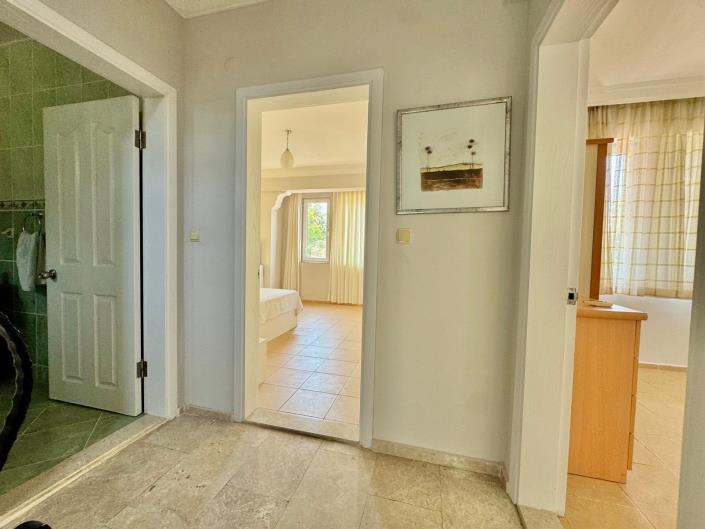 Image No.14-3 Bed Villa for sale