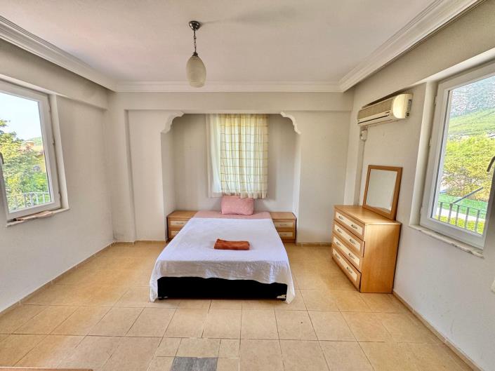 Image No.15-3 Bed Villa for sale
