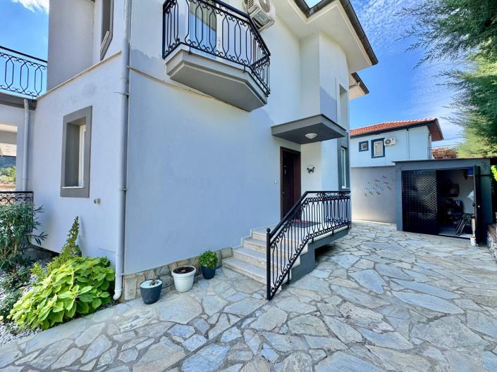 Image No.3-Villa de 3 chambres à vendre à Uzumlu
