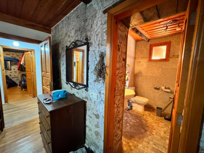 Image No.18-4 Bed Villa for sale