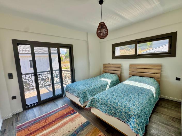 Image No.17-3 Bed Villa for sale