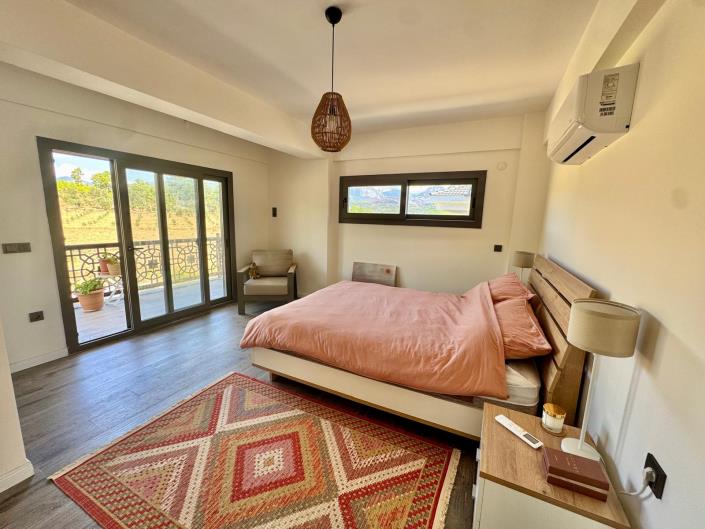 Image No.20-3 Bed Villa for sale