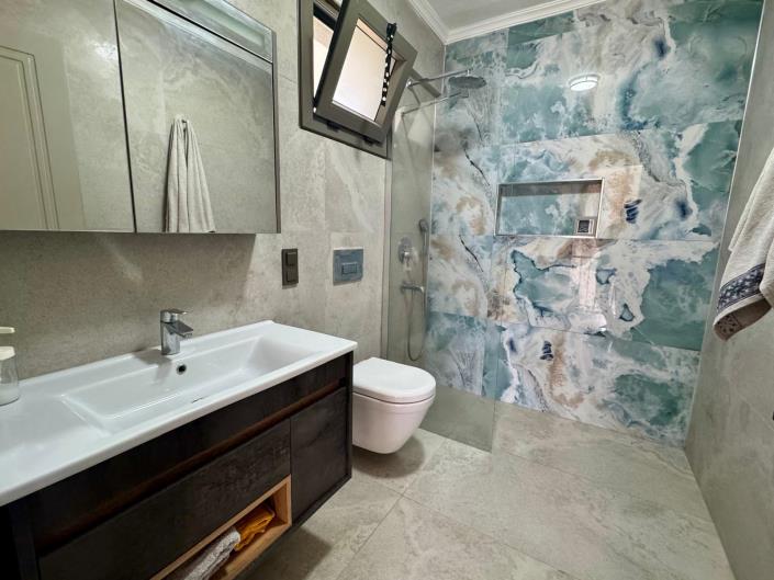 Image No.21-3 Bed Villa for sale