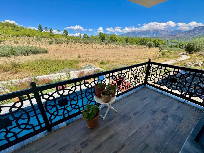 Image No.22-3 Bed Villa for sale