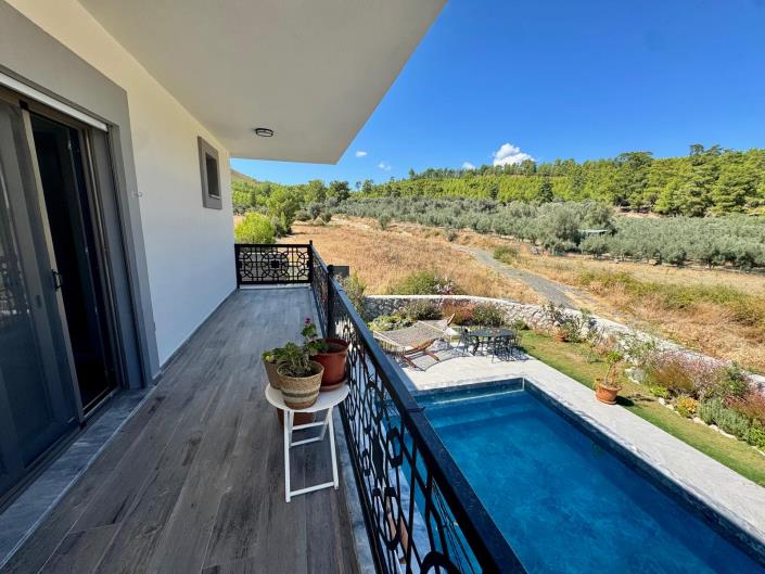 Image No.24-3 Bed Villa for sale