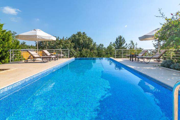 Image No.3-4 Bed Villa for sale