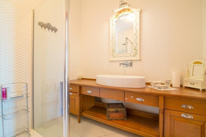 Image No.16-5 Bed Villa for sale