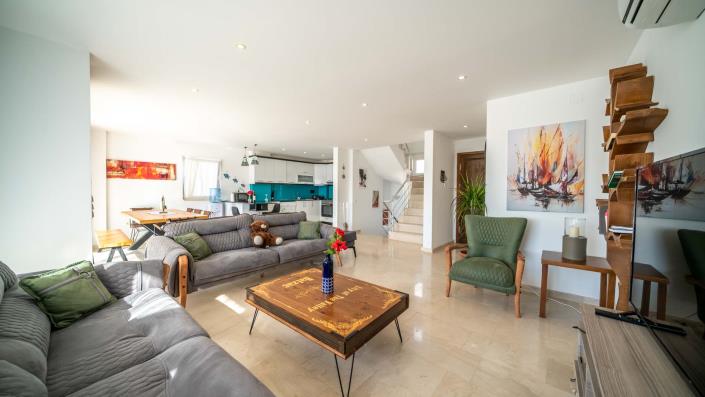 Image No.23-5 Bed Villa for sale