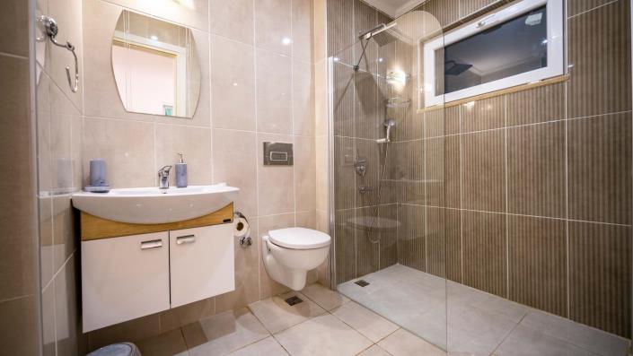 Image No.41-5 Bed Villa for sale