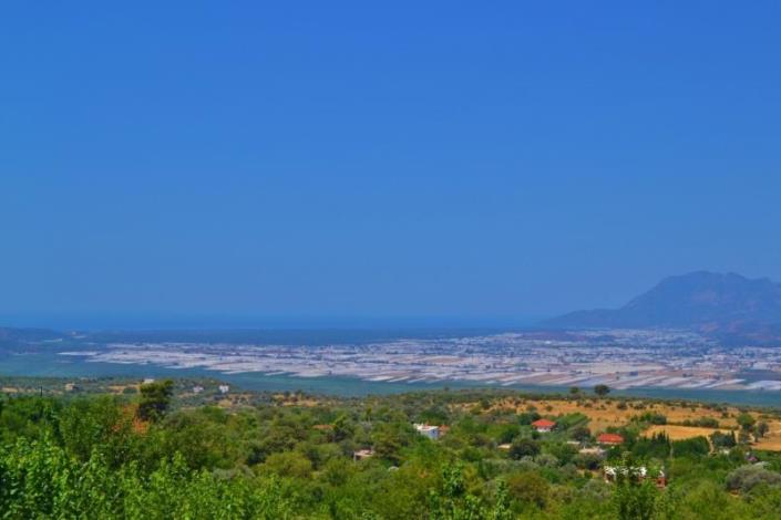 Image No.7-9 Bed Villa for sale