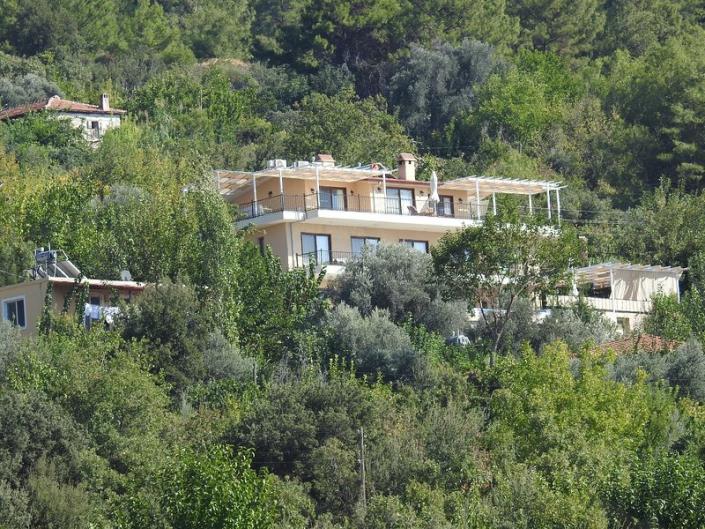 Image No.12-9 Bed Villa for sale