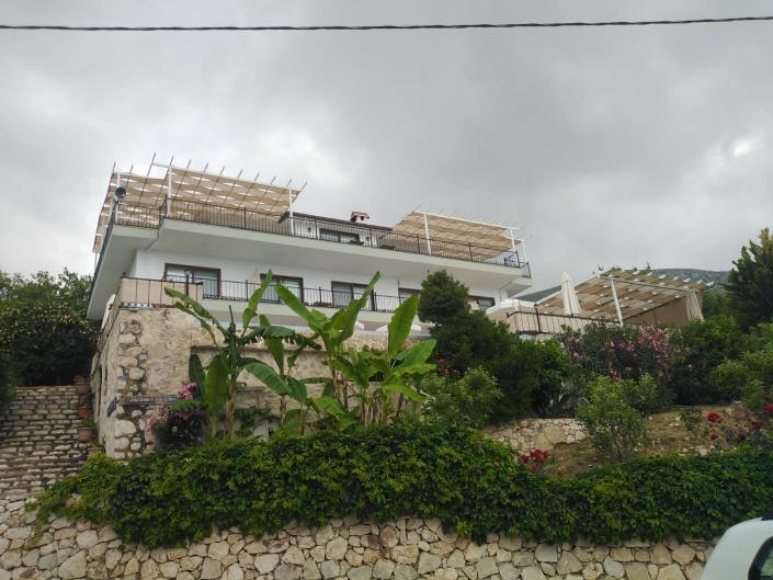 Image No.17-9 Bed Villa for sale