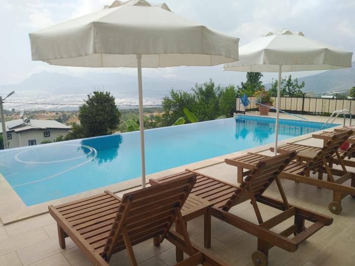 Image No.29-9 Bed Villa for sale