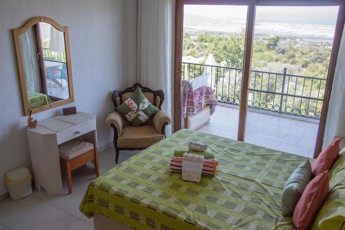 Image No.42-9 Bed Villa for sale