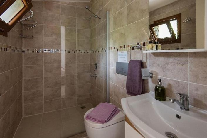 Image No.45-9 Bed Villa for sale