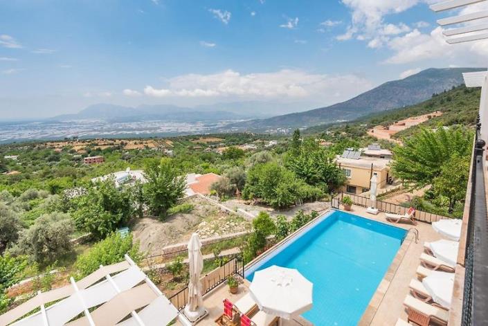 Image No.49-9 Bed Villa for sale