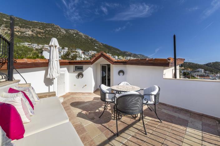 Image No.9-2 Bed Apartment for sale