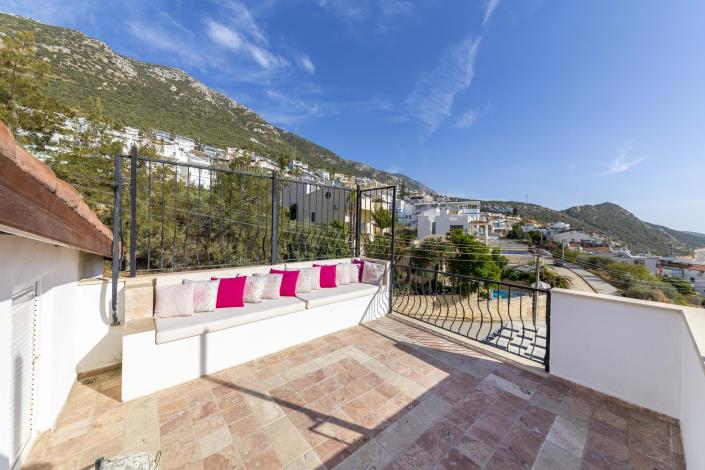 Image No.16-2 Bed Apartment for sale