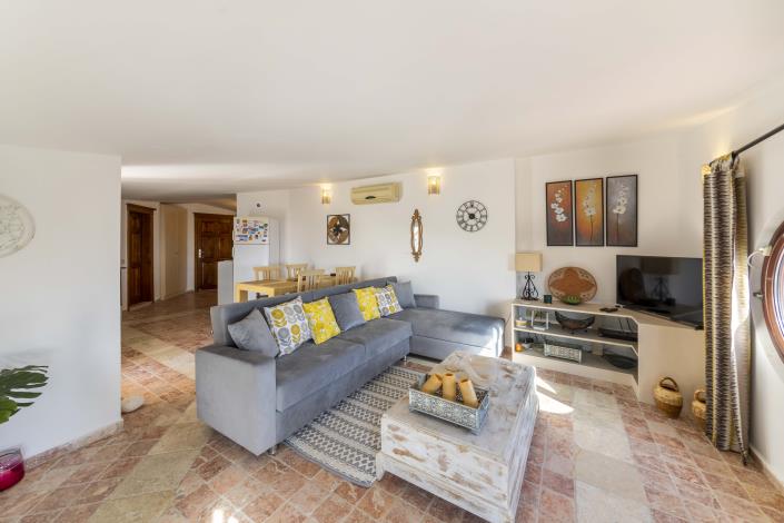 Image No.22-2 Bed Apartment for sale