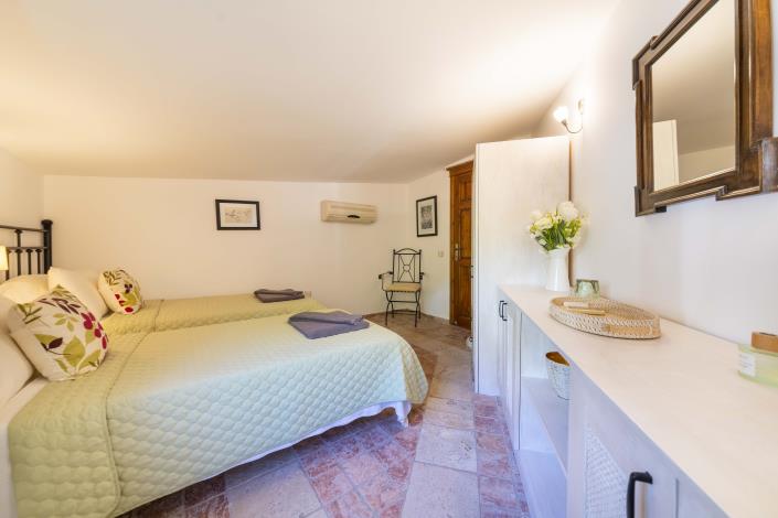 Image No.37-2 Bed Apartment for sale