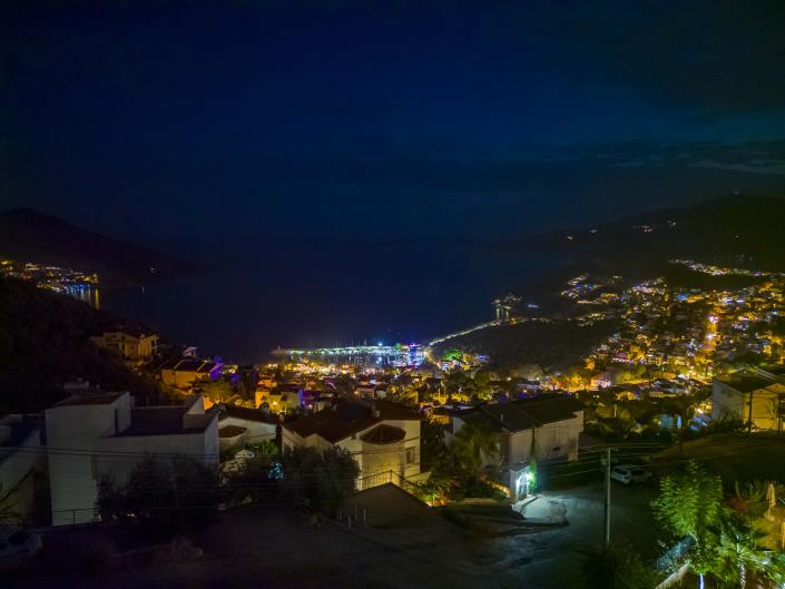 Image No.2-5 Bed Villa for sale