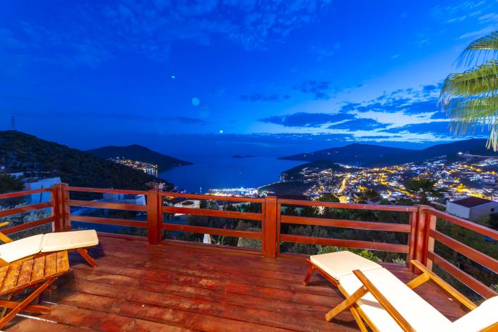 Image No.3-5 Bed Villa for sale