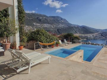 Pool-Area-10